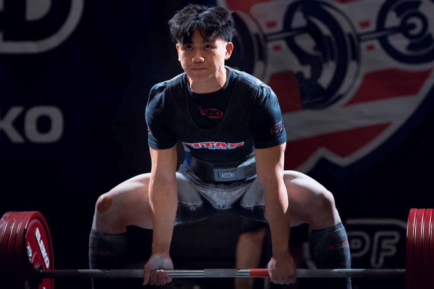 Andy set up for a sumo deadlift on the competition platform